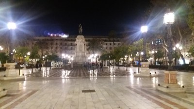 Iluminación Plaza Nueva