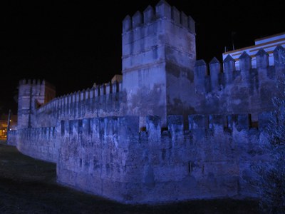 Muralla de noche