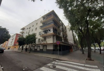 Imagen de un bloque de viviendas de la calle Cigüeña