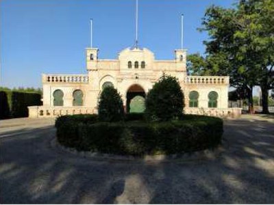 Edificio de la Central de Impelencia de la antigua Estación de Filtraje de La Algaba