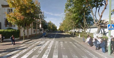 Estado de la calle Manuel Siurot previo a inicio de las obras de mejora