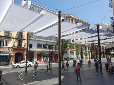 Lonas de nueva fabricación que se han instalado en la Campana
