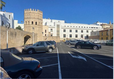 Solar del antiguo Corral de las Herrerías junto a la Torre de la Plata, ocupado en la actualidad por una aparcamiento en superficie