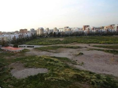 Esta gran bolsa de suelo constituye uno de los mayores vacíos urbanos de la ciudad, que se transformarán al fin en un nuevo barrio de Sevilla