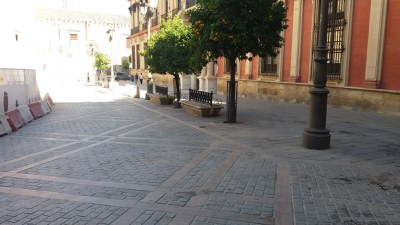 Tramo delante del Palacio Arzobispal abierto al tránsito peatonal