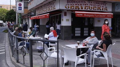 Terraza de veladores en Sevilla