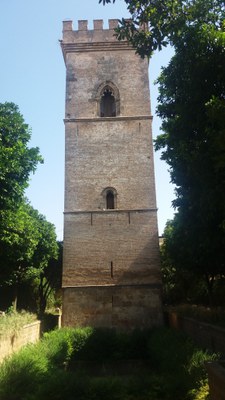La Torre de don Fadrique es uno de los elementos más reconocidos del conjunto conventual de Santa Clara 
