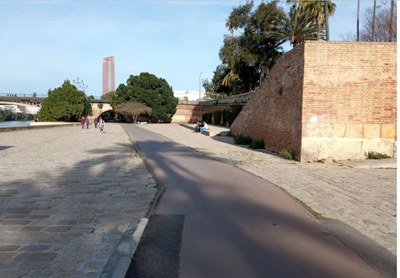 Estado actual del carril bici del Muelle de la Sal